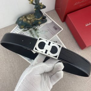 菲拉格慕 特种皮腰带系列 ，原厂五金精品不锈钢扣 手感柔软舒适 宽3.8Cm。