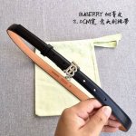 品牌:博柏利 价格:特 尺寸:带宽20Mm 正品尺寸 五金材质:专柜精品扣，真空电镀，工艺精细 带身材质:天然头层牛皮，质感十足，手感柔软。时尚个性，经典百搭！