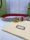 特 宽度4.0Cm Gucci 双面腰带，一侧为gg Supreme帆布，反面一侧为枣红色头层小牛皮。配以互扣式双g钢扣采用真空电镀 厚度6.0Mm