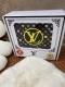 品名：Lv..路易..威登原单 材质：原单牛皮腰带 百分百头层牛皮腰带保证真皮，24K纯钢扣，专柜原单品质、做工精细，时尚大牌，送人自用首选 包