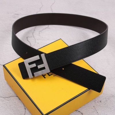 p200 fendi〈芬迪〉专柜同款 宽4.0Cm 双面头发层牛皮制成 搭配经典Ff钢扣 男士皮带 潮流时尚 休闲百搭 品质保证
