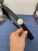 pearl-D腰带特P180 20毫米光滑围巾皮革与树脂珍珠 商品编号: B0683Owfp_M9002 2025年夏季新作，向品牌经典致敬的优雅之作“Pear