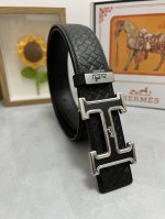 品名：爱马仕.Hermès 原单 材质：原单牛皮腰带 百分百头层牛皮腰带保证真皮，24K纯钢扣，专柜原单品质、做工精细，时尚大牌，送人自用首选