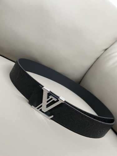 特 Lv 路易威登 4.0热压立体小牛皮 高品质钢扣 金白 官网新款同步更新