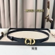 Dior 24早春新款 C D搭扣黄铜腰带扣，女士小牛皮腰带 经典永存 2Cm