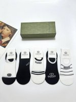配包装 一盒5 双 Gucci 古琦 经典字母 Logo 纯棉 网眼透气船袜 ！超级软糯亲肤！ Ins爆款！专柜在售Ing 好看到爆炸 ！超高品质！经典不过时！