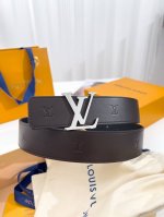 驴牌 高端代购版本 宽度4.0 品质无可挑剔，精工细作 双面小牛皮，搭配纯铜镀钯扣头 双面可用， 代购版本 顶级170