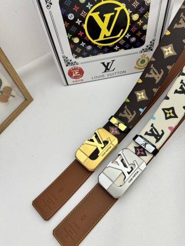 品名：LV..路易..威登原单 材质：原单牛皮腰带 百分百头层牛皮腰带保证真皮，24K纯钢扣，专柜原单品质、做工精细，时尚大牌，送人自用首选 包装： 请认准如图