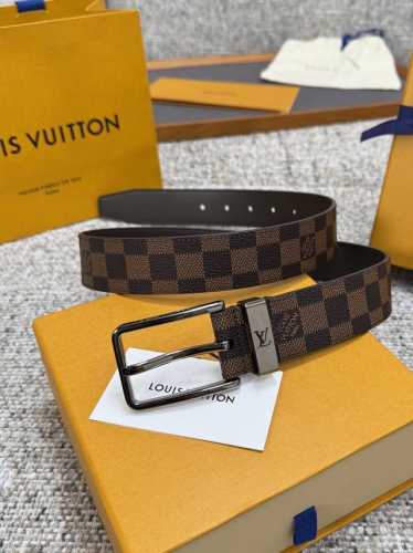 Louis Vuitton Lv腰带 系列 原厂五金 精致手工绘边 柔软舒适 宽3.5