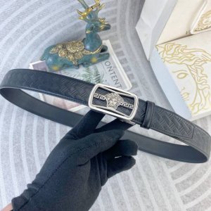 范思哲 特种皮腰带自动带系列 ，原厂五金精品不锈钢扣，手感柔软舒适 宽3.5Cm。