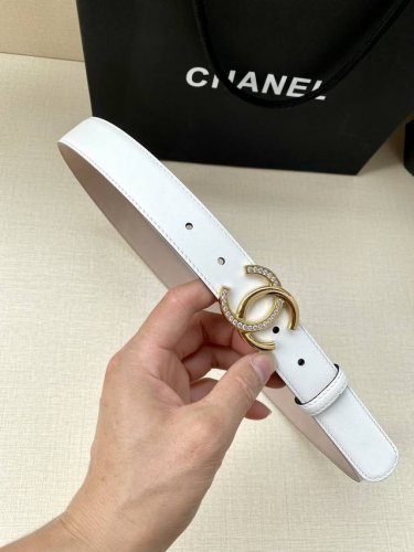 宽度3.0Cm Chanel 香奈儿 女士经典款腰带皮带新款光滑内衬磨砂牛皮银色 镶钻精品钢扣
