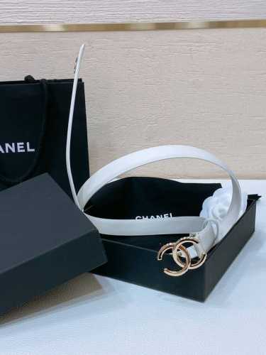 Chanel 24C 进口胎牛皮 软硬适中的小牛皮 Cc Logo黄铜搭扣 一年四季最不可缺少的搭配神器 穿裙子西装搭它简直不要太高级 2.0Cm精品 码数75