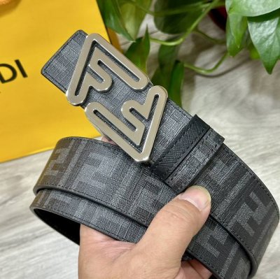图片包装＋10 Fendi 芬迪 专柜同款 宽4.0Cm 双环正反用腰带 Ff按钉搭扣 黑色Cuoio Romano皮革材质 反面面料带有烟草黄和黑色Ff图案