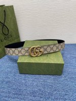 品牌 古驰 Gucci 550105 描述 采用高级Gucci Signature真皮精制而成，触感厚实，饰以双G商标带扣。腰带为意大利尺寸，请在购买前参阅腰带