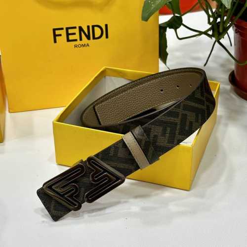 Fendi 芬迪 专柜同款 双环正反用腰带 Ff按钉搭扣 棕色cuoio Romano皮革材质 反面面料带有烟草黄和黑色ff图案 黑色珐琅金属饰面 时尚经典 百