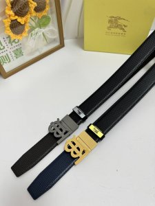品名：巴宝莉 原单 材质：原单牛皮腰带 百分百头层牛皮腰带保证真皮，24K纯钢扣，专柜原单品质、做工精细，时尚大牌，送人自用首选 包装： 请认准如图专柜包装赠送