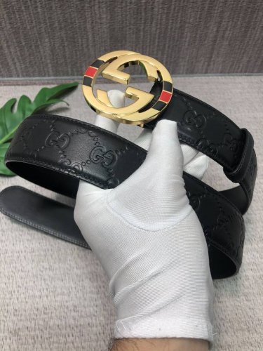 配全套包装礼盒 古驰：原单头层牛皮压G面，内衬头层小牛皮底，搭配原单扣.原单皮料定制，专柜宽度3.8