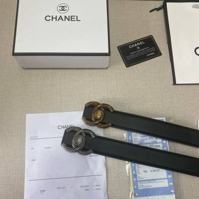 品牌：香奈儿Chanel 等级：女士皮带.定制头牛层皮.双面可用。油精边致、官同网步新款 配专全柜套包装 送眼打针 长度不裁剪 扣头：仿铜扣 长度：90 125