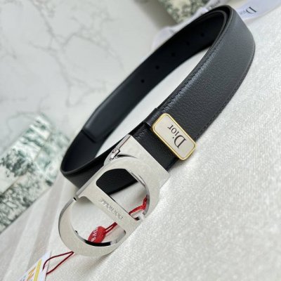 品名：迪奥. Dior.原单腰带·皮带P200 型号：挂扣，原版经典挂扣，实物拍摄，头层牛皮 材料：百分百头层牛皮，保证真皮。双面可用专柜同等质量，原版经典头层
