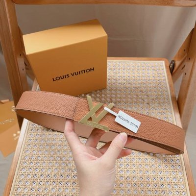 Lv 4.0Cm新款男士双面腰带 带身采用粒面效果 纯铜五金搭配高端简约大气 顶级