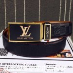品名：Lv..路易..威登自动扣 型号：认准如图专柜包装，赠送打孔器 材料：百分百头层牛皮，24K纯钢扣，自动带身，保证真皮。专柜同等质量， 送