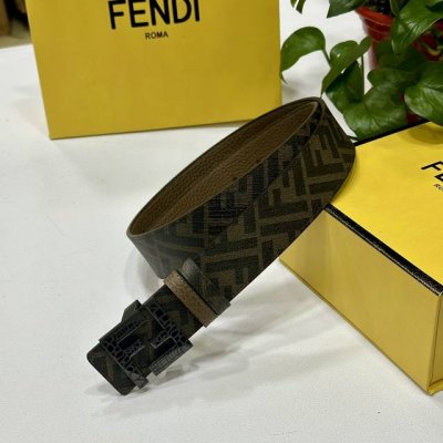 Fendi芬迪专柜同款 宽4.0Cm 双环正反用腰带 Ff按钉搭扣 棕色Cuoio Romano皮革材质 反面面料带有烟草黄和黑色Ff图案 四方金属饰面 时尚经
