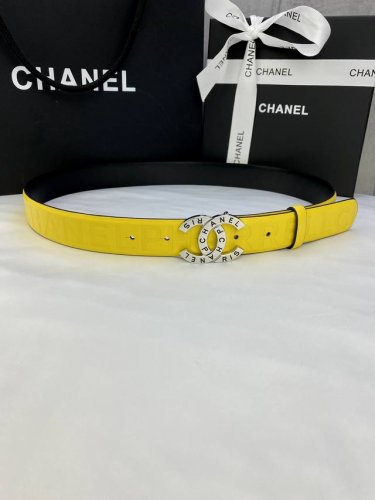 宽度3.0Cm Chanel 香奈儿 进口柔软小牛皮金 银色花纹金属精品钢扣。