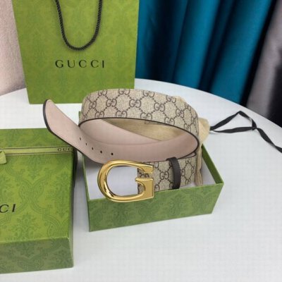 特 配全套包装礼盒 G U C C I 渠道货顶级品质 宽度40毫米 全新升级的经典镀钯搭扣 扣头的大小精致做工与专柜一致 可对比 带身采用品牌定制专用面料