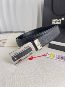 品名：万宝龙.Montblanc原单·腰带·自动皮带 型号：自动带，原版新款纯钢材质自动扣，双面头层牛皮实物拍摄， 材料：百分百头层牛皮，保证真