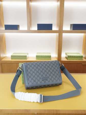Gucci 古驰 官网同步 高版本 斜挎单肩背包 永恒不过时的标志性产品 纯原单小牛皮 顶级五金制作 非市面普通版本 贸易公司订单货 全部实拍 实用性非常高 完 - 点击图像关闭