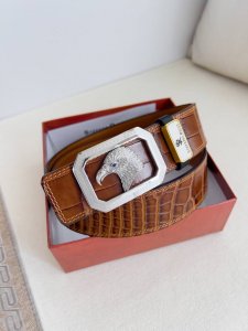 品名：史帝芬.尼治. Stefano Ricci 腰带 皮带 型号：挂扣，纯钢材质挂扣镶钻，挂孔带身，双面头层牛皮材料：百分百头层牛皮，保证真皮。24K纯钢扣专