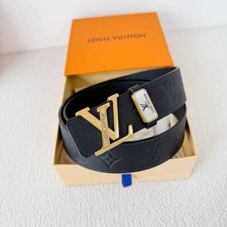 品名： Lv..路易..威登腰带皮带原单 型号：挂扣，经典纯钢材质挂扣，头层牛皮，图片实物拍摄 材料：头层牛皮，挂扣系列，纯钢材质扣头，钯镀电镀工艺永不掉色。原 - 点击图像关闭