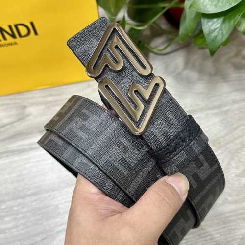 图片包装＋10 Fendi 芬迪 专柜同款 宽4.0Cm 双环正反用腰带 Ff按钉搭扣 黑色Cuoio Romano皮革材质 反面面料带有烟草黄和黑色Ff图案