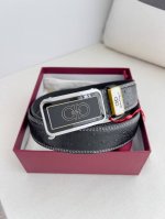 品名：Ferrgamo..菲拉格慕 腰带自动带 皮带 型号：自动扣，纯钢材质自动扣，头层牛皮，自动带身材料：百分百头层牛皮，保证真皮。24K纯钢扣专柜同等质量，