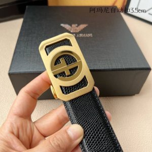 特 品牌： 阿玛尼 新款进口小牛皮，手感细腻柔软。搭配纯钢自动精品钢扣，宽度：3.5Cm