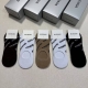 特 Balenciaga 巴黎世家大巴黎经典女款隐形袜子 一盒五双 纯棉材质织造，上脚柔软舒适，精挑细选的颜色搭配大巴黎经典Logo大牌出街，潮人必备超好搭