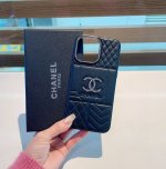 Iphone16系列更新 Chanel香奈儿限定款菱格压花手机壳、闪钻镜头高位保护，侧面皮质全包 时尚奢华 型号：为了不出现报错型号，请打开本机查看手机设置显示