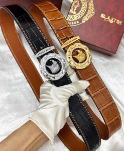 皮带: Stefen Rcici.史特芬.尼茨鳄鱼 腰带: 顶级原单复刻.私人订制高端特供版 等级: 进口原厂头层鳄鱼皮纹路-24K纯钢材质.镶钻石真空电镀工艺