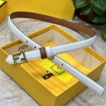 特 片装1 Fendl 芬迪 宽20Mm，原单进口小牛皮，搭配原单钌钯电镀f扣，手感.油边近乎完美，原产皮料定制，质感无可挑剔，出众的细节，高清实拍，货真价实，