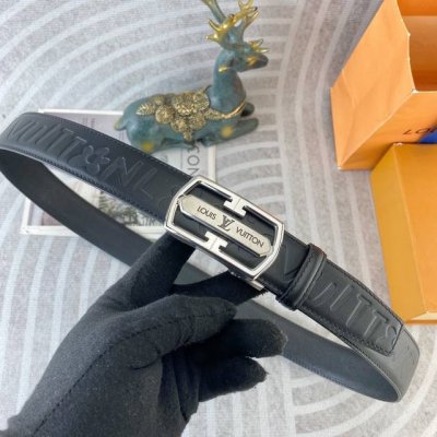 Lv 特种皮腰带自动带系列 ，原厂五金精品不锈钢扣，手感柔软舒适 宽3.5Cm。