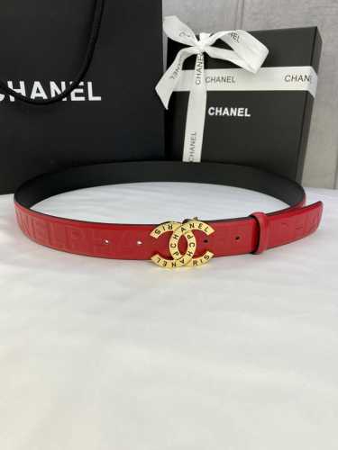 宽度3.0Cm Chanel 香奈儿 进口柔软小牛皮金 银色花纹金属精品钢扣。