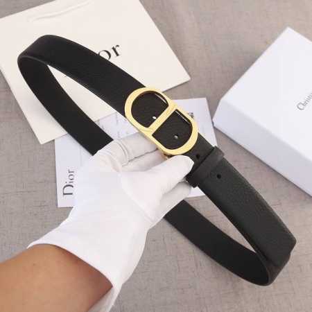 宽度3.5Cm Dior 迪奧 摔紋無線帶身 採用進口雙面頭層牛皮，手感細膩、配經典板扣 商務高端大氣上檔次！品質優良 做工精細；品質保證！帶身可裁剪 - 点击图像关闭