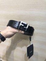 配送专柜包装 打孔针 特 新款 Fd 宽38Mm 老花斜纹F标志造型，原版黑色压花皮底，支持Nfc 双间色扣 搭配标志性F戒子，进口小牛皮制成，镀金表面金属制品
