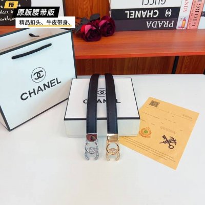 原版品质打孔 品牌：香奈C家 女款 颜色：黑 扣头：金 银 扣头：原版精品纯铜五金扣头 带身：原版牛皮 尺寸：宽约：2.5Cm 长约：95Cm-110Cm 类别