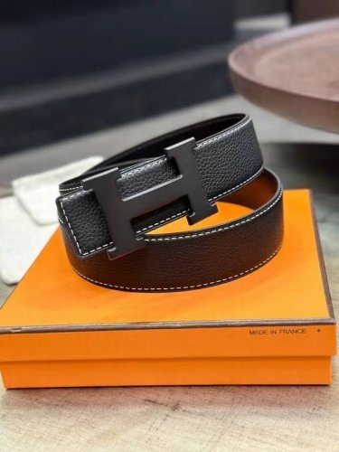 经典原单品质，经典双面掌纹，搭配原单精品钢扣，精工制作，细节看图，实物拍摄，高端奢华，宽度3.8Cm