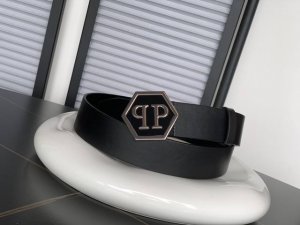 Philipp Plein德国高端男士休闲商务腰带品牌，品质超赞！五金细节极具质感，时尚造型必备单品，进口原版牛皮料打造，宽度3.8Cm