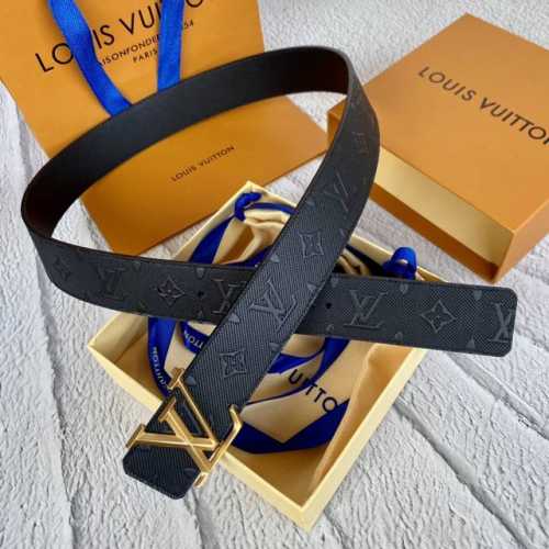 配全套包装礼盒 Lv终级版真正的原厂皮，Louis Vuitton时尚百搭皮带，顶级货，细节看图，实物拍摄，宽度4.0Cm都有货，码数齐！
