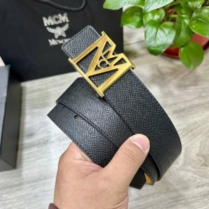 特P190 Mcm 宽40Mm双面原版小牛皮 搭配单钌钯电镀扣 完美的手感.油边 出众的设计.风格 高贵奢华 时尚大方 高清实拍 货真价实 品质保证 双面用