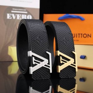 路易威登冲孔秘原单高端品质专柜官网同步宽度3.8冲孔精美扣头意大利进口头层原版花纹纹理消晰真实感超强打造全新的视觉3D郊果高档客户入手送礼自用佳品 长度100一