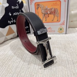 品名：爱马仕.HermèS 原单 材质：原单牛皮腰带 百分百头层牛皮腰带保证真皮，24K纯钢扣，专柜原单品质、做工精细，时尚大牌，送人自用首选 包装： 请认准如